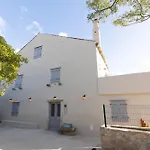 Floresco Holiday home Nerezine