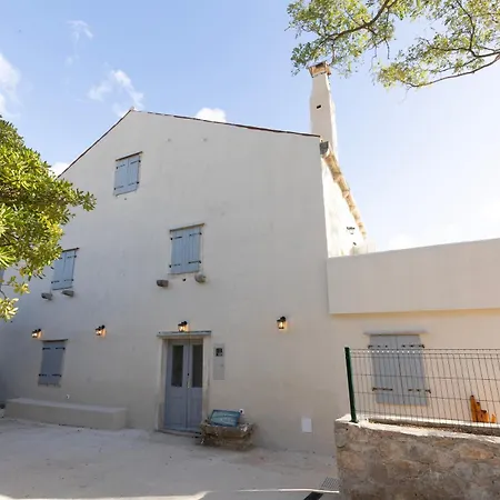 Floresco Holiday home Nerezine
